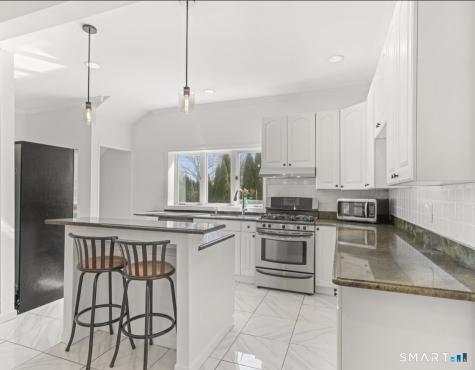 709 Tunxis Hill Road Fairfield CT 06824