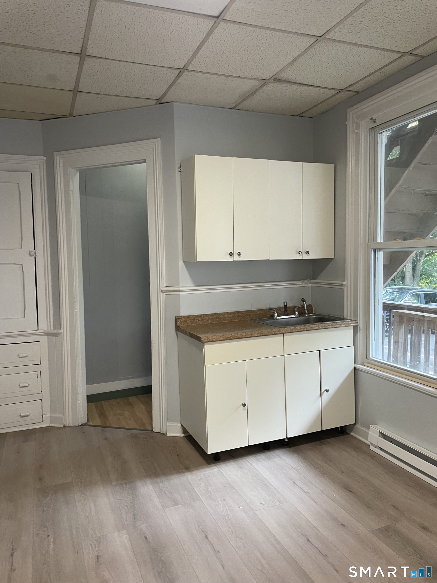 1086 East Main Street Waterbury CT 06705