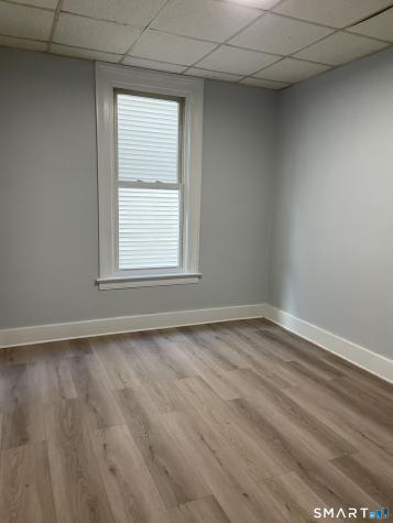 1086 East Main Street Waterbury CT 06705