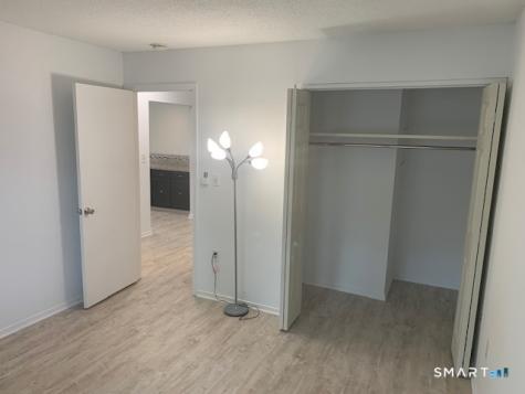 3 Wellington Drive Farmington CT 06032