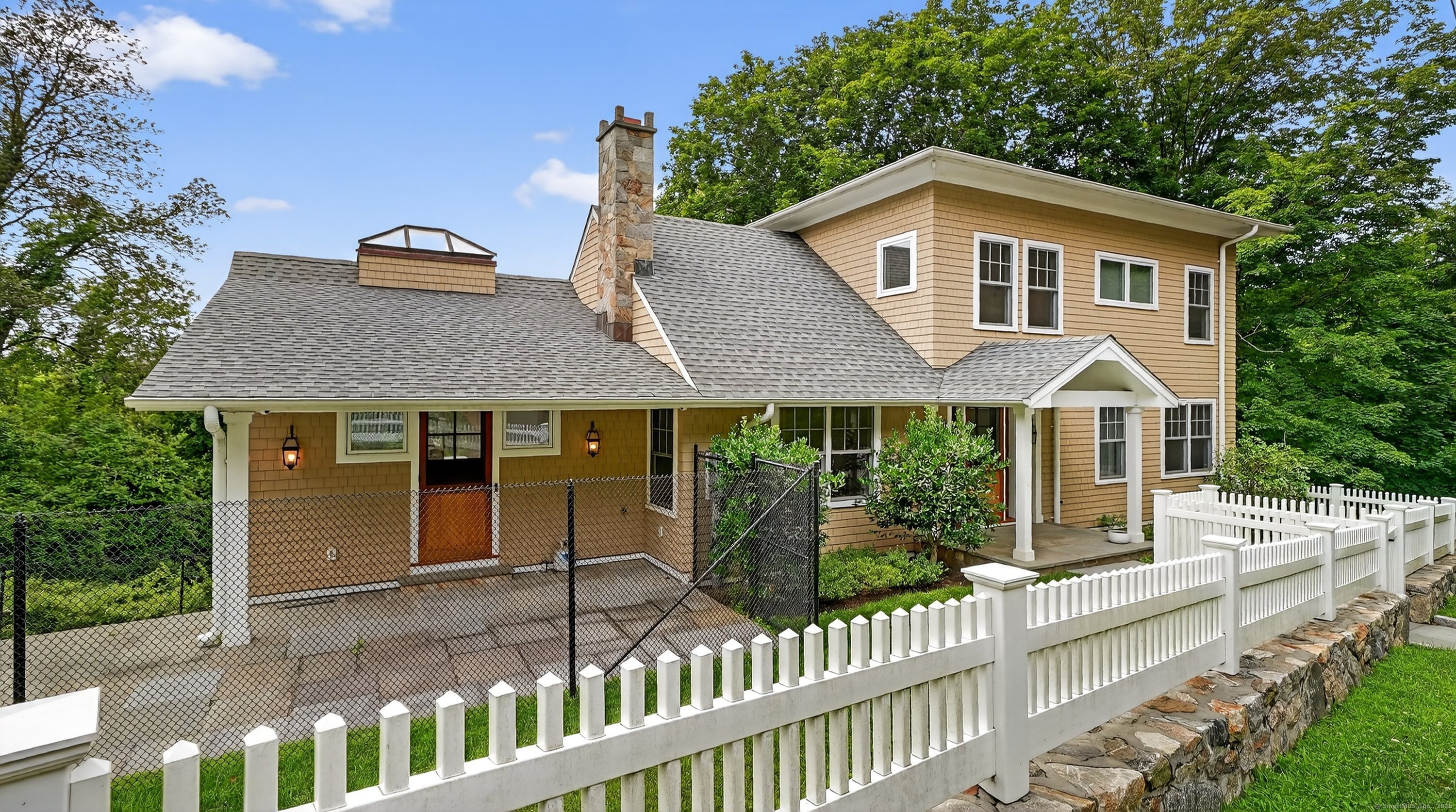 10 Farms Road Stamford CT 06903