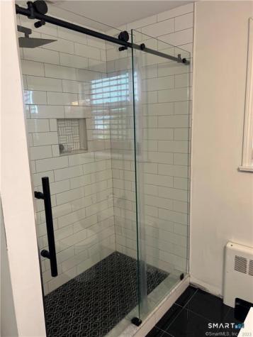 851 Pequot Avenue New London CT 06320