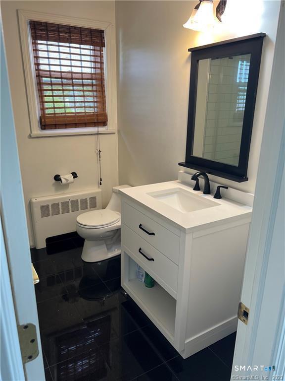 851 Pequot Avenue New London CT 06320