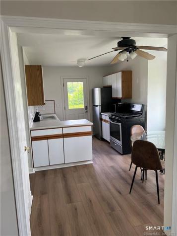851 Pequot Avenue New London CT 06320