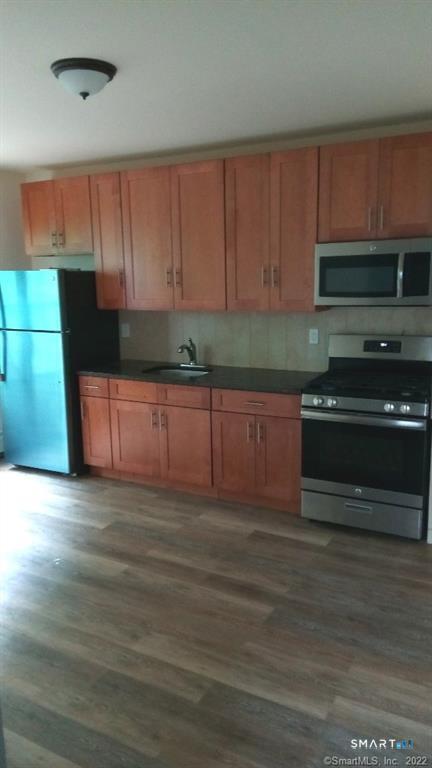 80 Sherman Avenue Meriden CT 06450