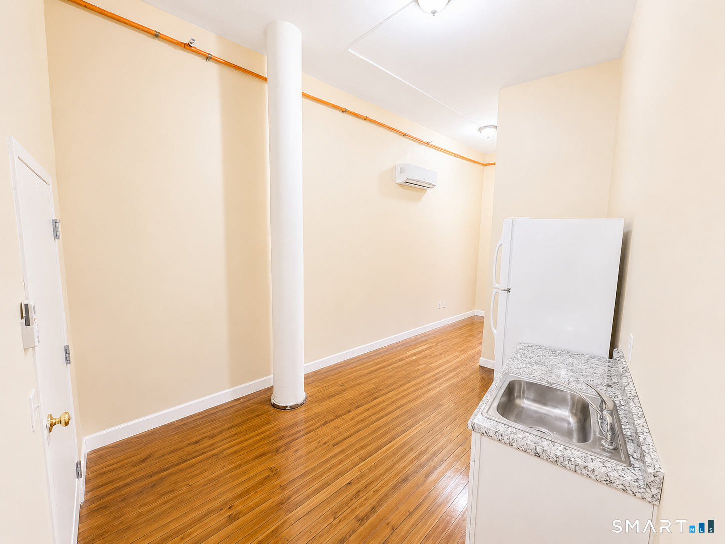 105 Bank Street Waterbury CT 06701