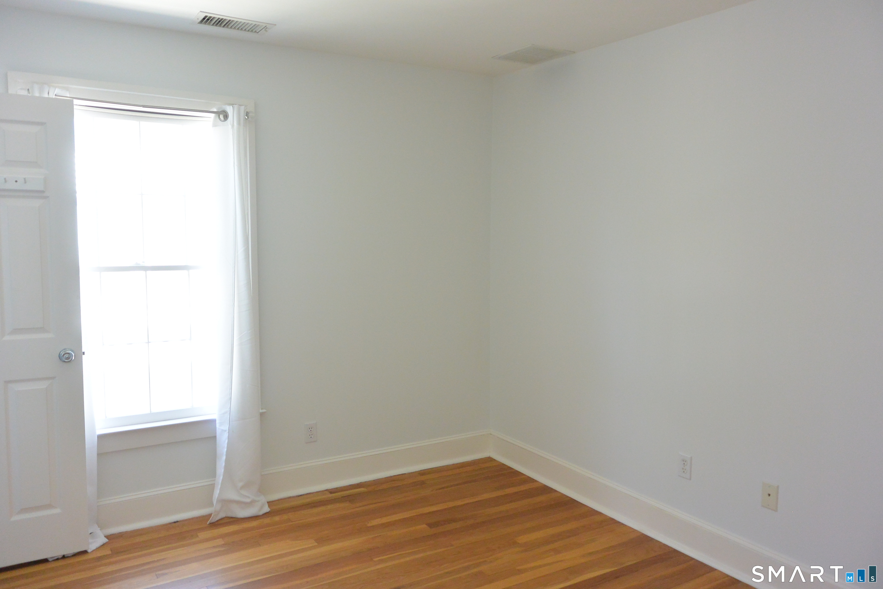 83 South Avenue New Canaan CT 06840