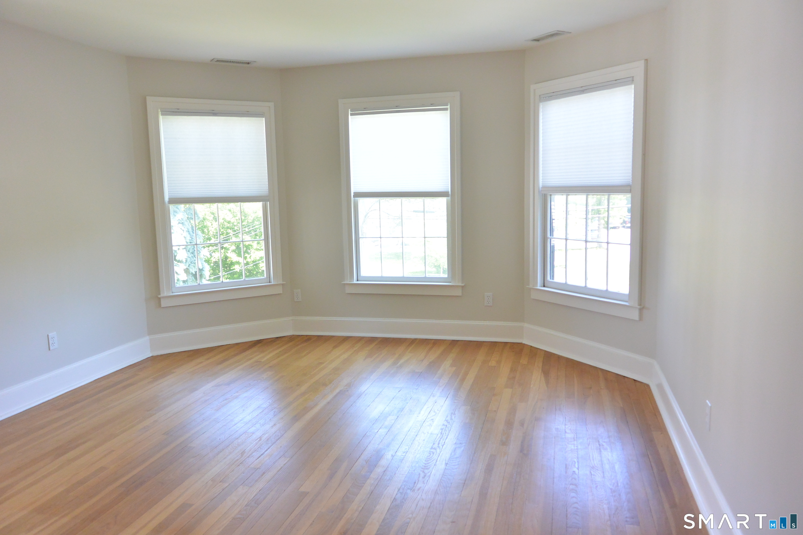 83 South Avenue New Canaan CT 06840