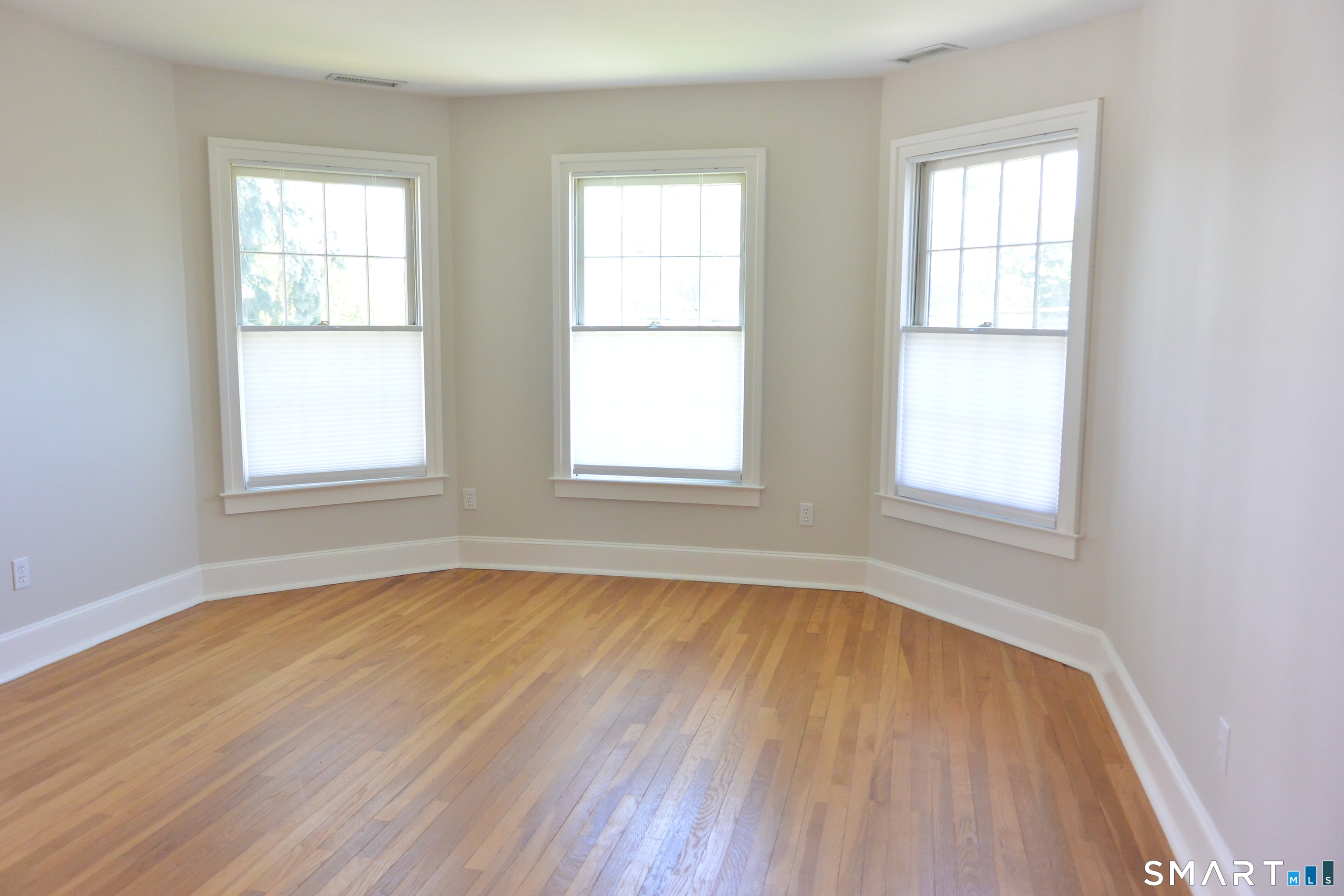 83 South Avenue New Canaan CT 06840