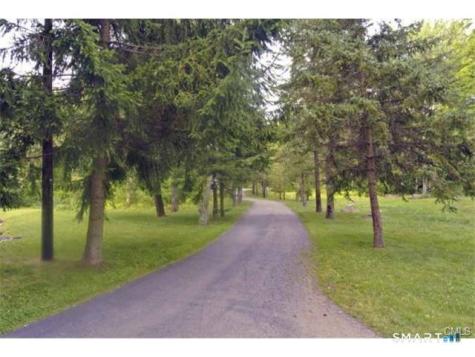 38 Strawberry Ridge Warren CT 06777
