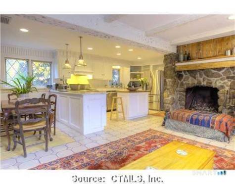 38 Strawberry Ridge Warren CT 06777