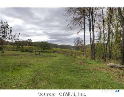 38 Strawberry Ridge Warren CT 06777