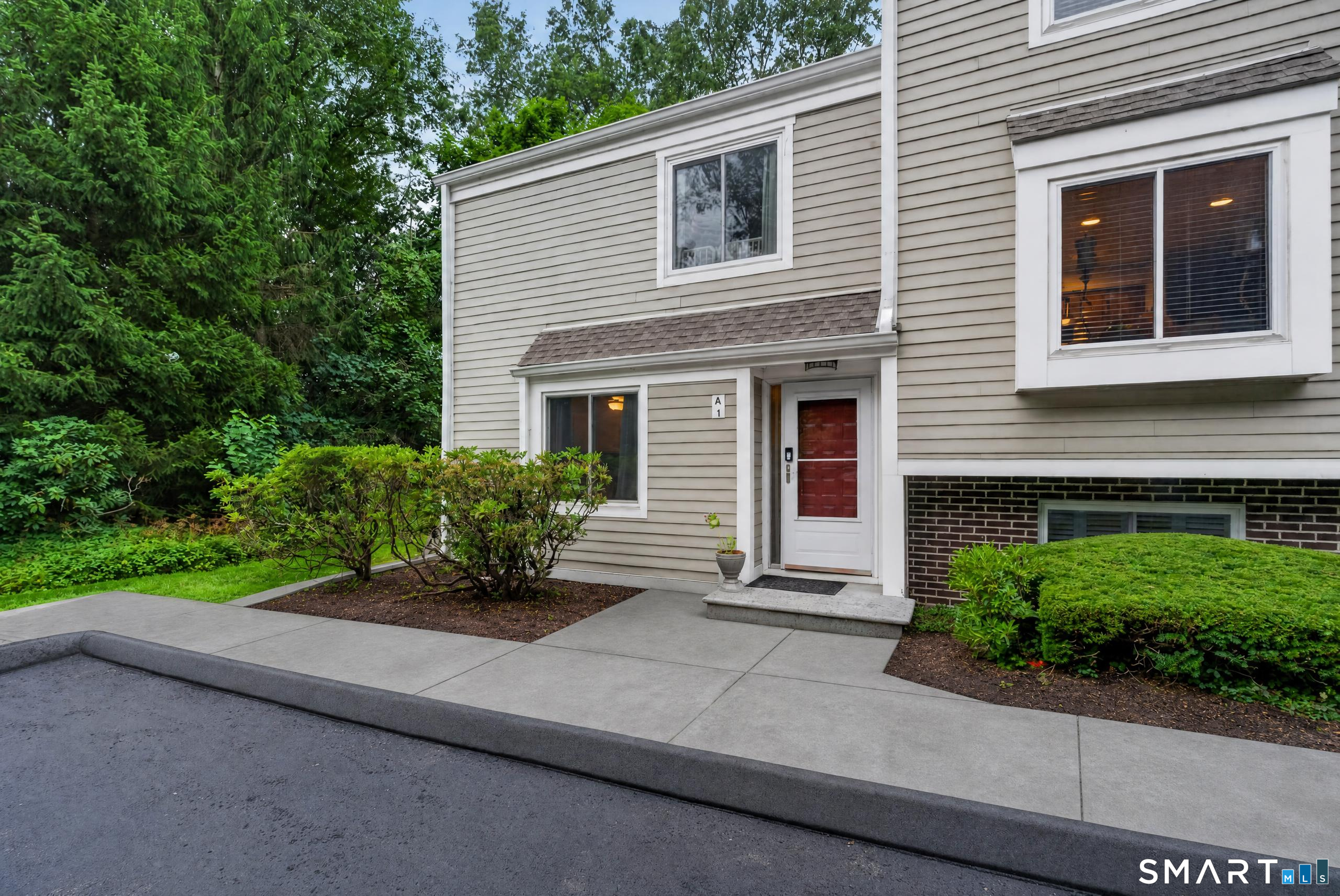 71 Aiken Street Norwalk CT 06851