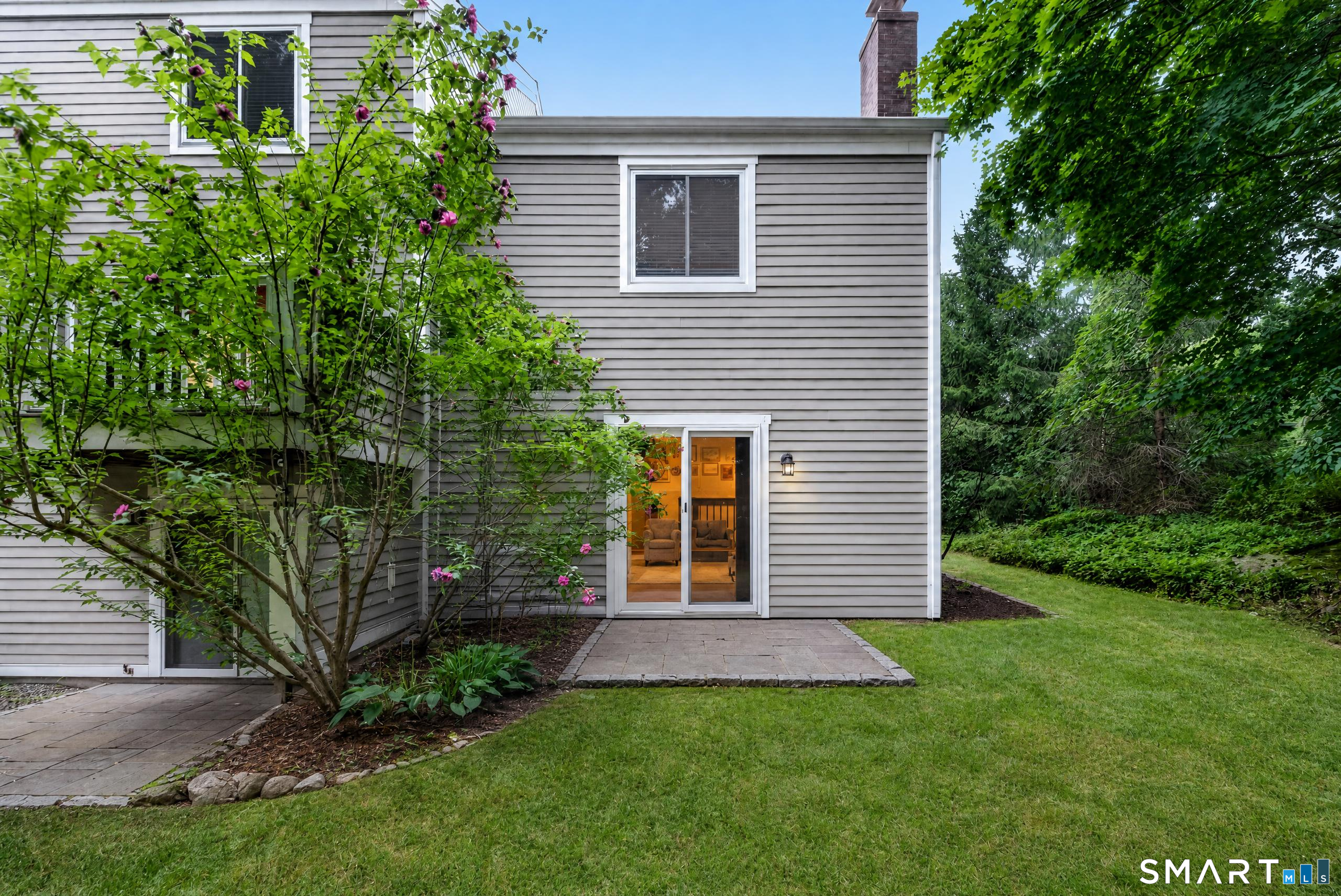 71 Aiken Street Norwalk CT 06851