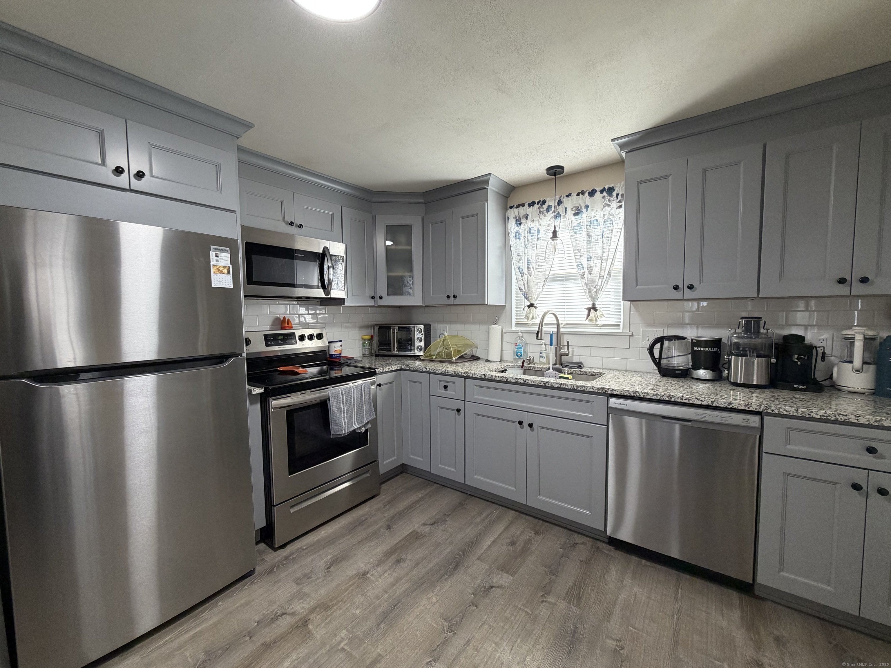 128 Harlan Street Manchester CT 06040