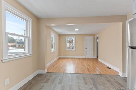 128 Harlan Street Manchester CT 06040