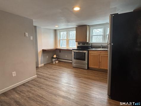 122 Main Street Deep River CT 06417