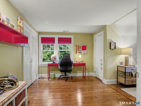 42 Valleywood Road Greenwich CT 06807