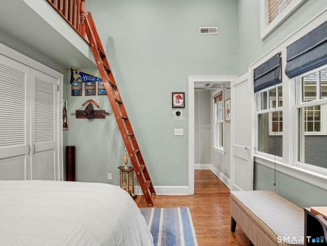 42 Valleywood Road Greenwich CT 06807