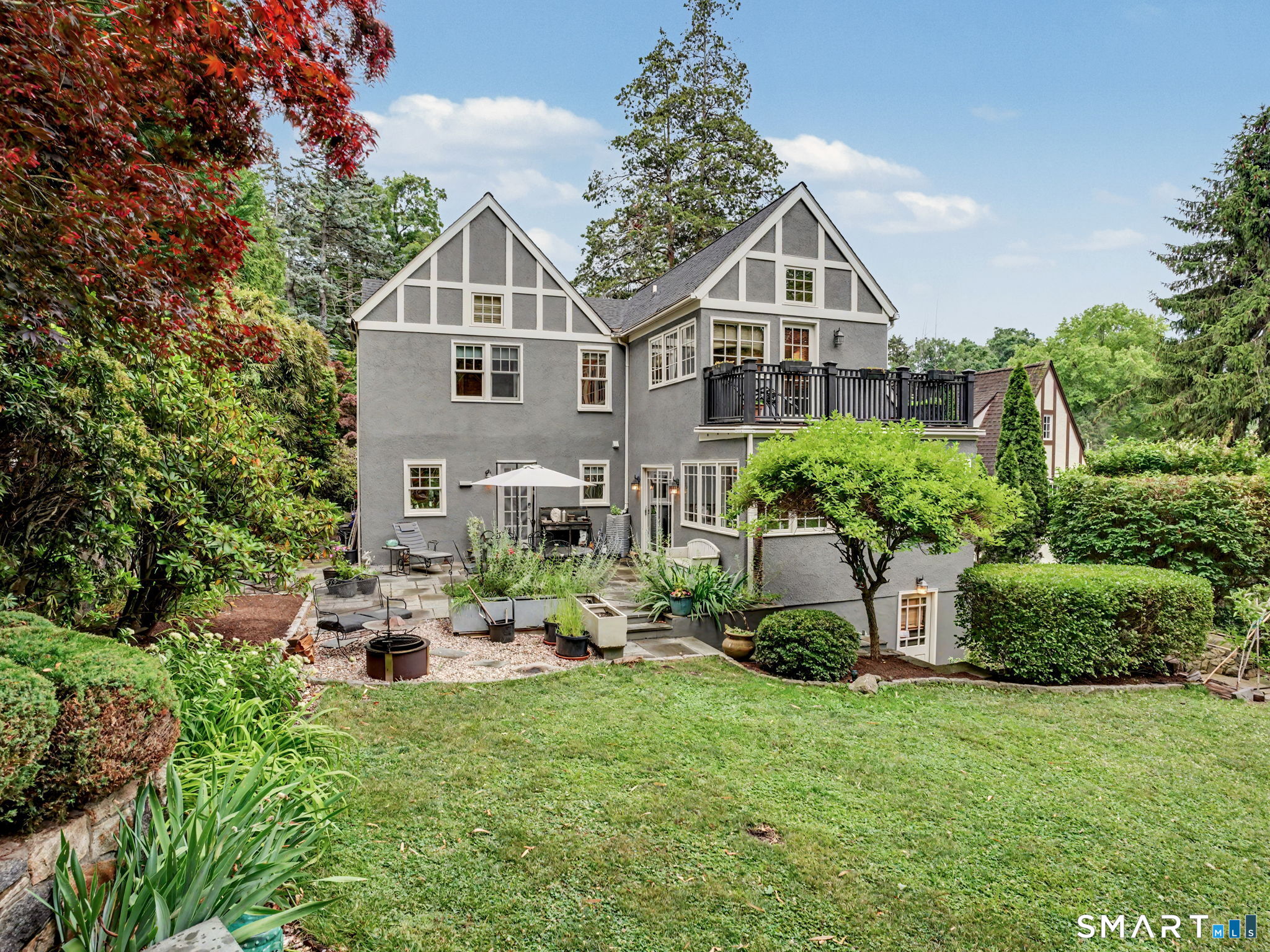 42 Valleywood Road Greenwich CT 06807