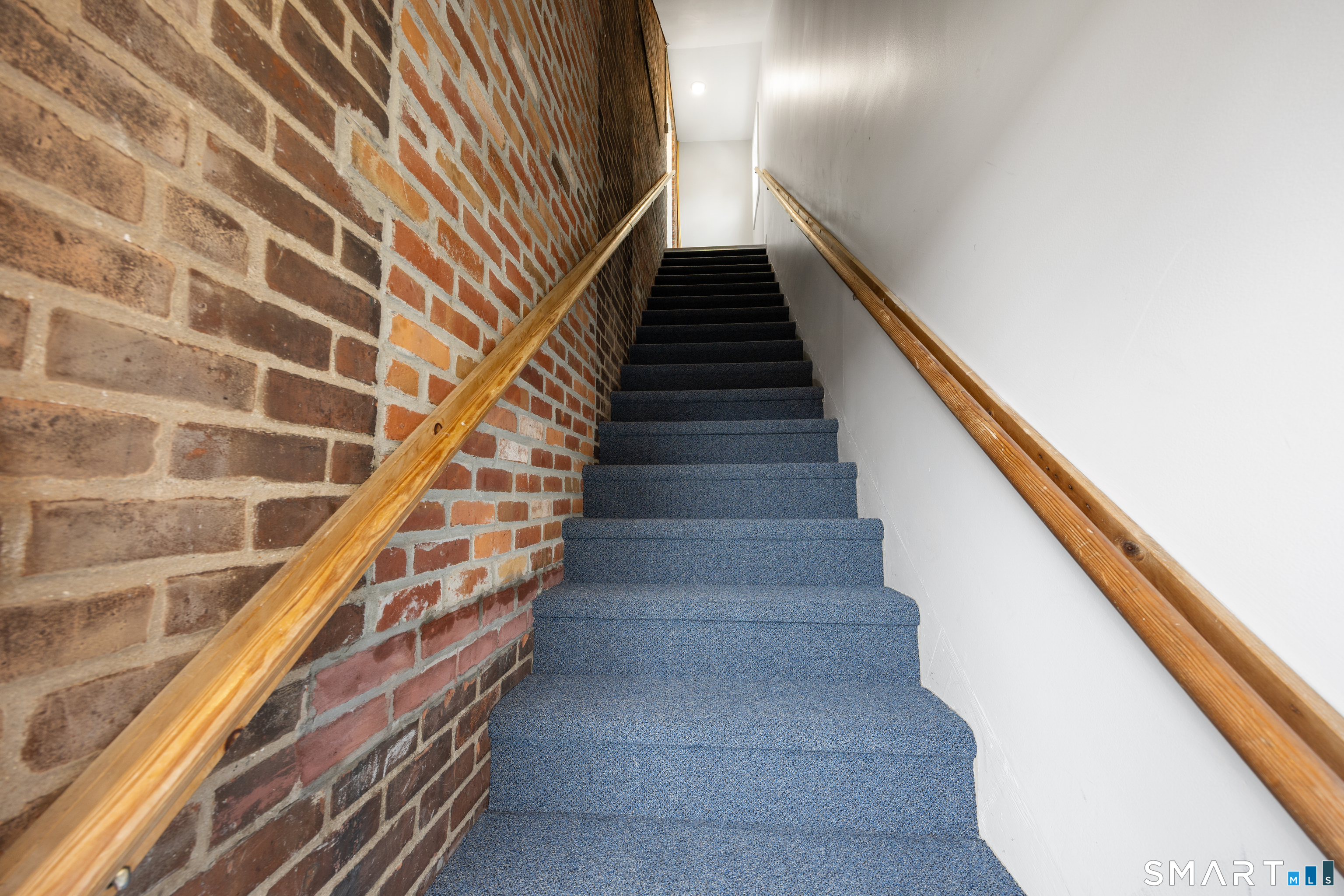 180 North Cherry Street Wallingford CT 06492