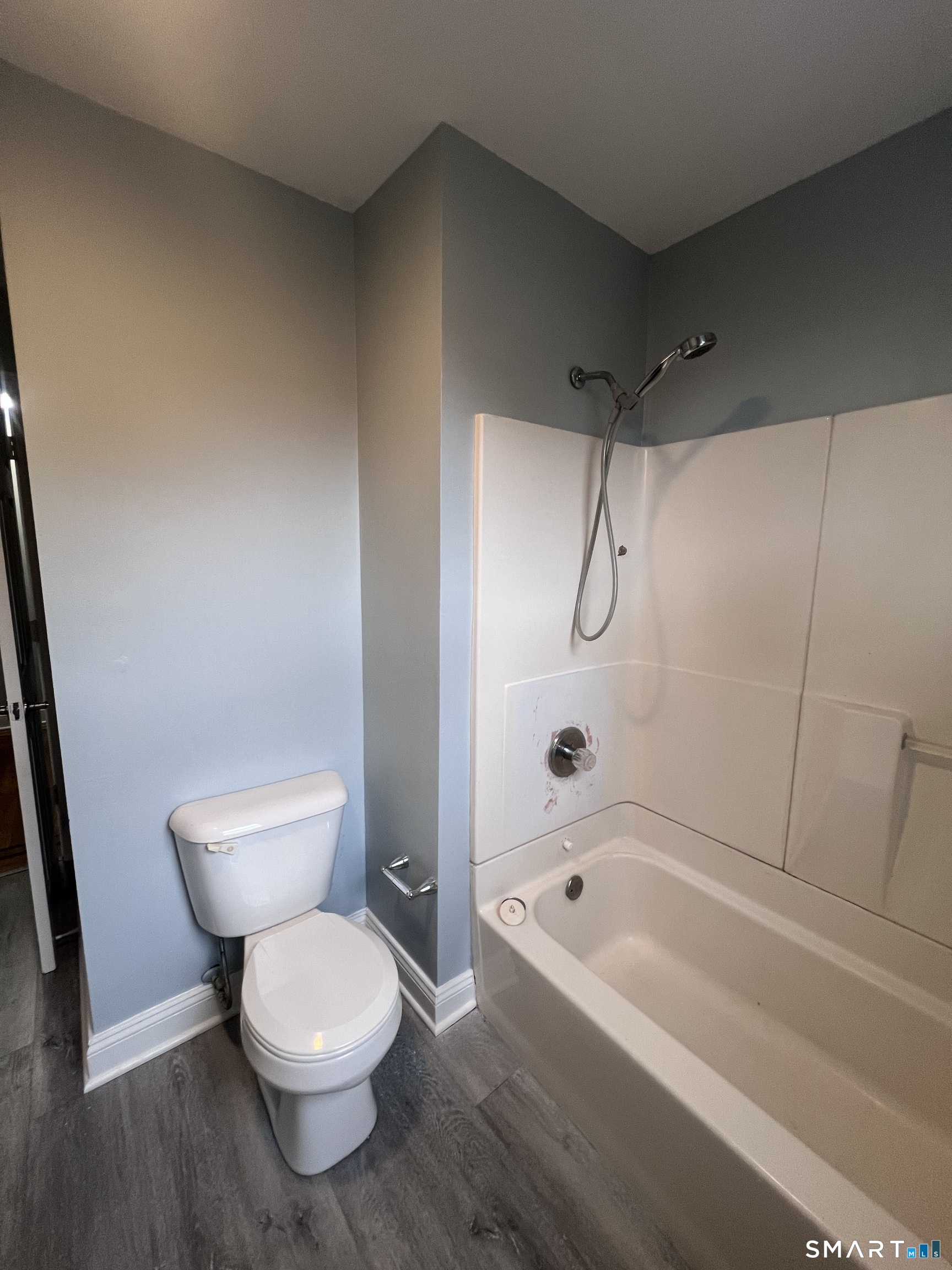113 Milne Street Bridgeport CT 06604