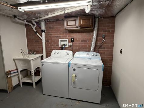 535 Chase Avenue Waterbury CT 06704