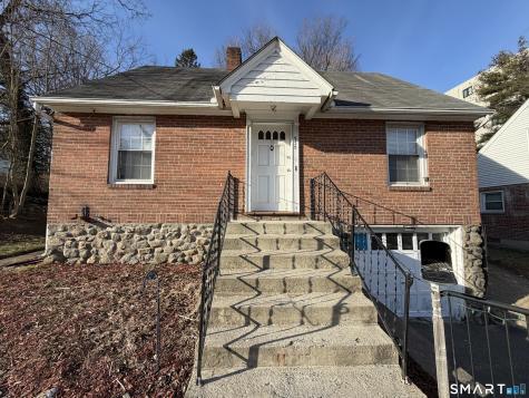 535 Chase Avenue Waterbury CT 06704