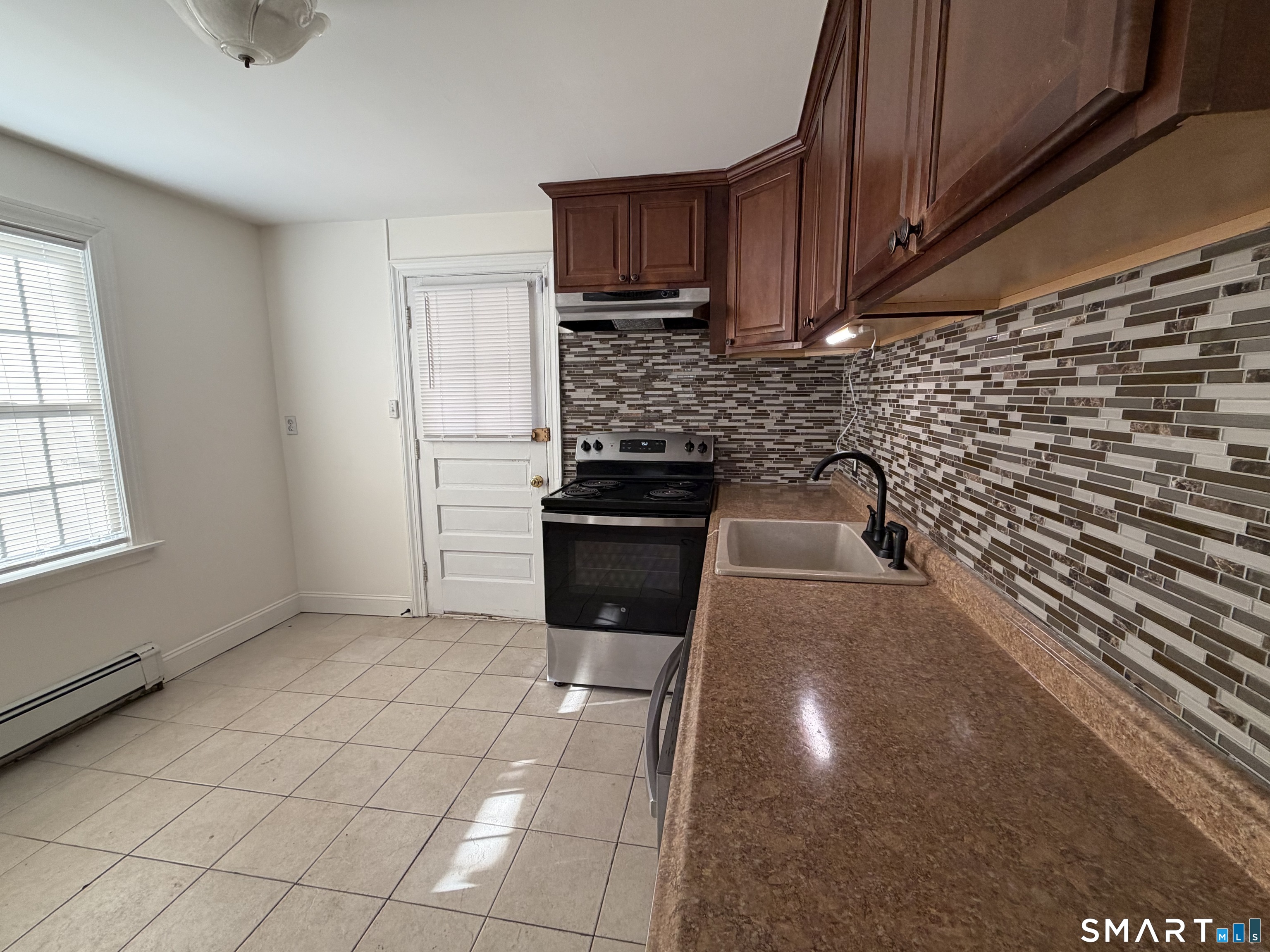 535 Chase Avenue Waterbury CT 06704