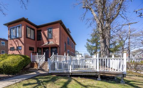 852 Farmington Avenue West Hartford CT 06119