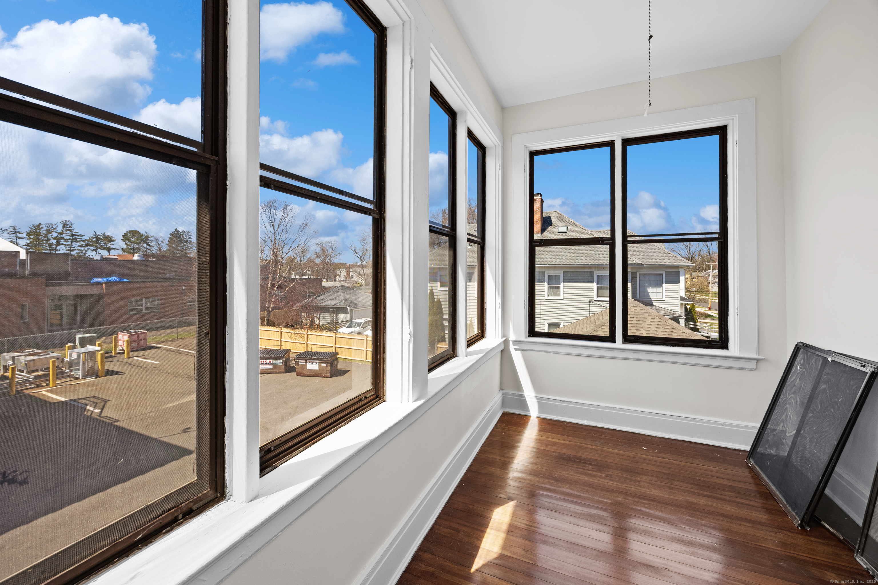 852 Farmington Avenue West Hartford CT 06119