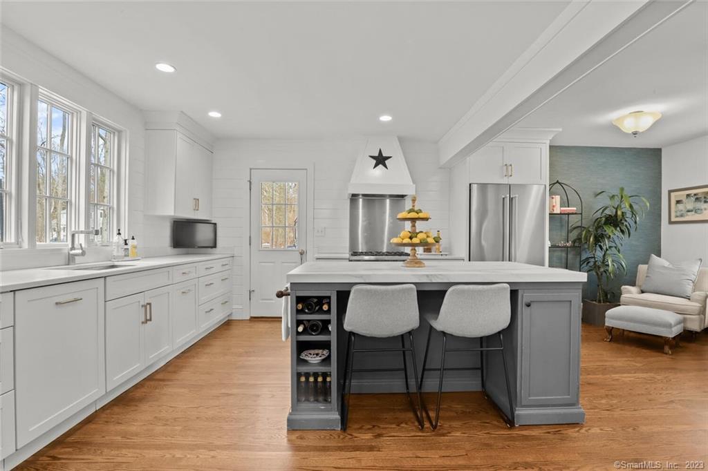 183 Frogtown Road New Canaan CT 06840