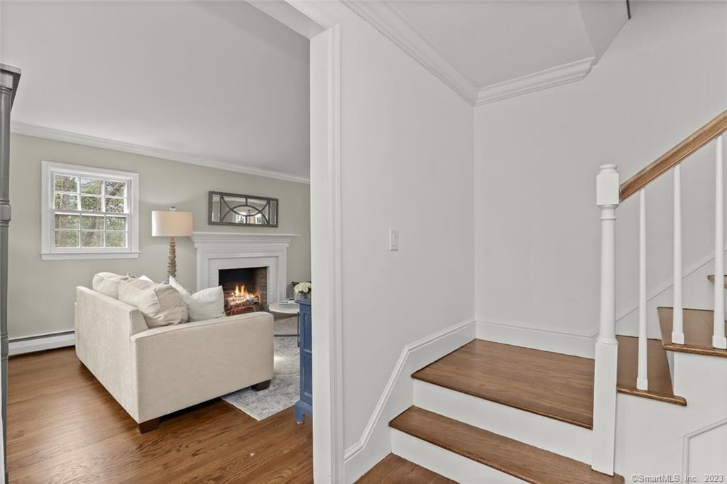 183 Frogtown Road New Canaan CT 06840
