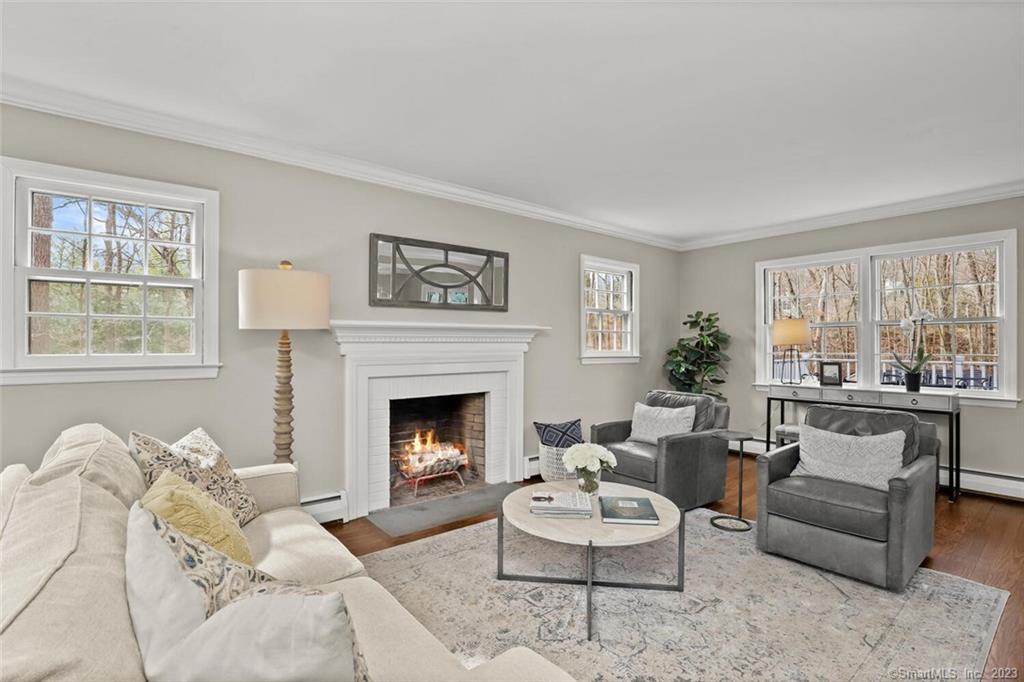 183 Frogtown Road New Canaan CT 06840