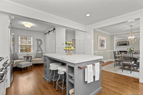 183 Frogtown Road New Canaan CT 06840