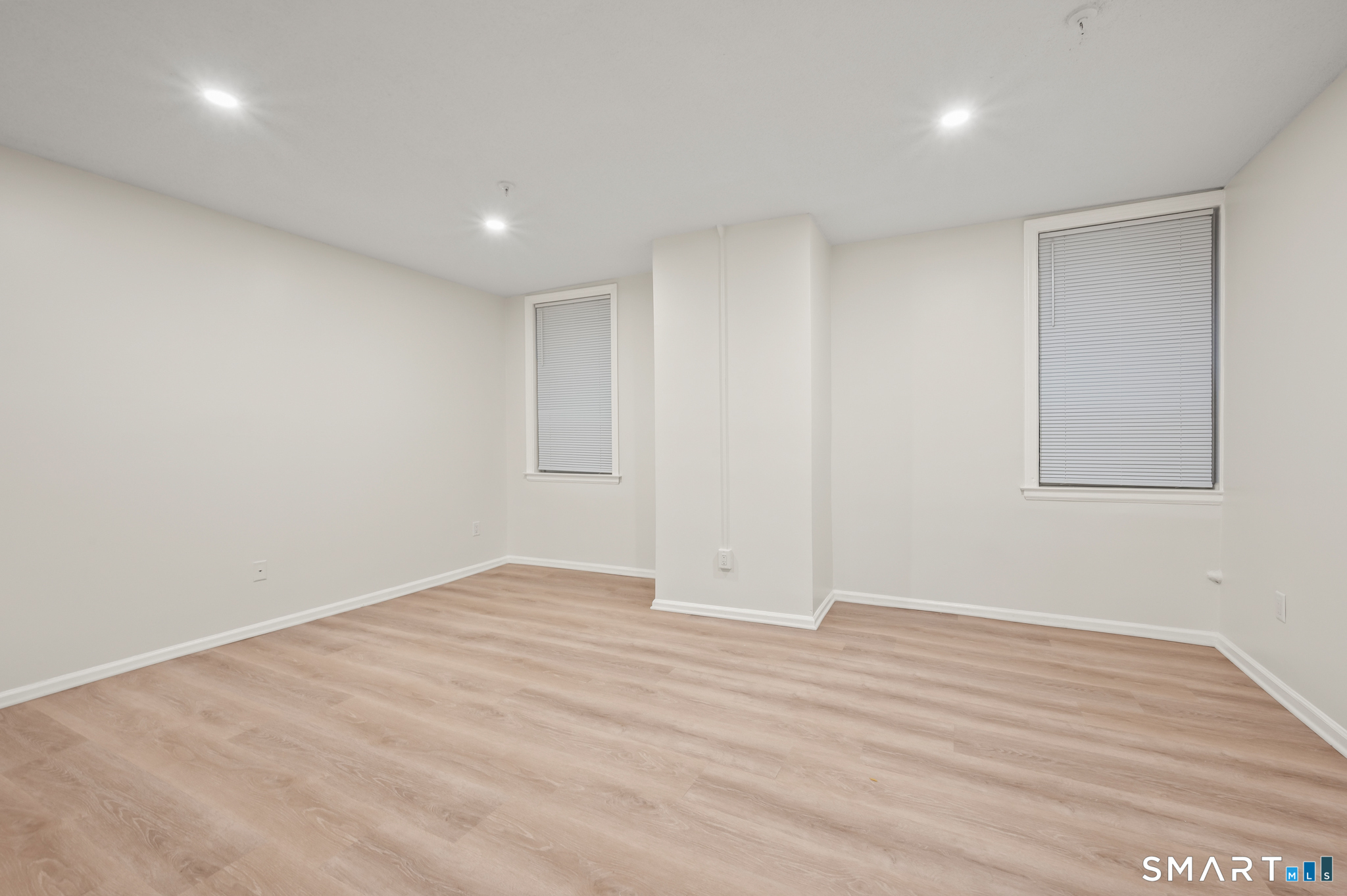 682 Main Street Middletown CT 06457