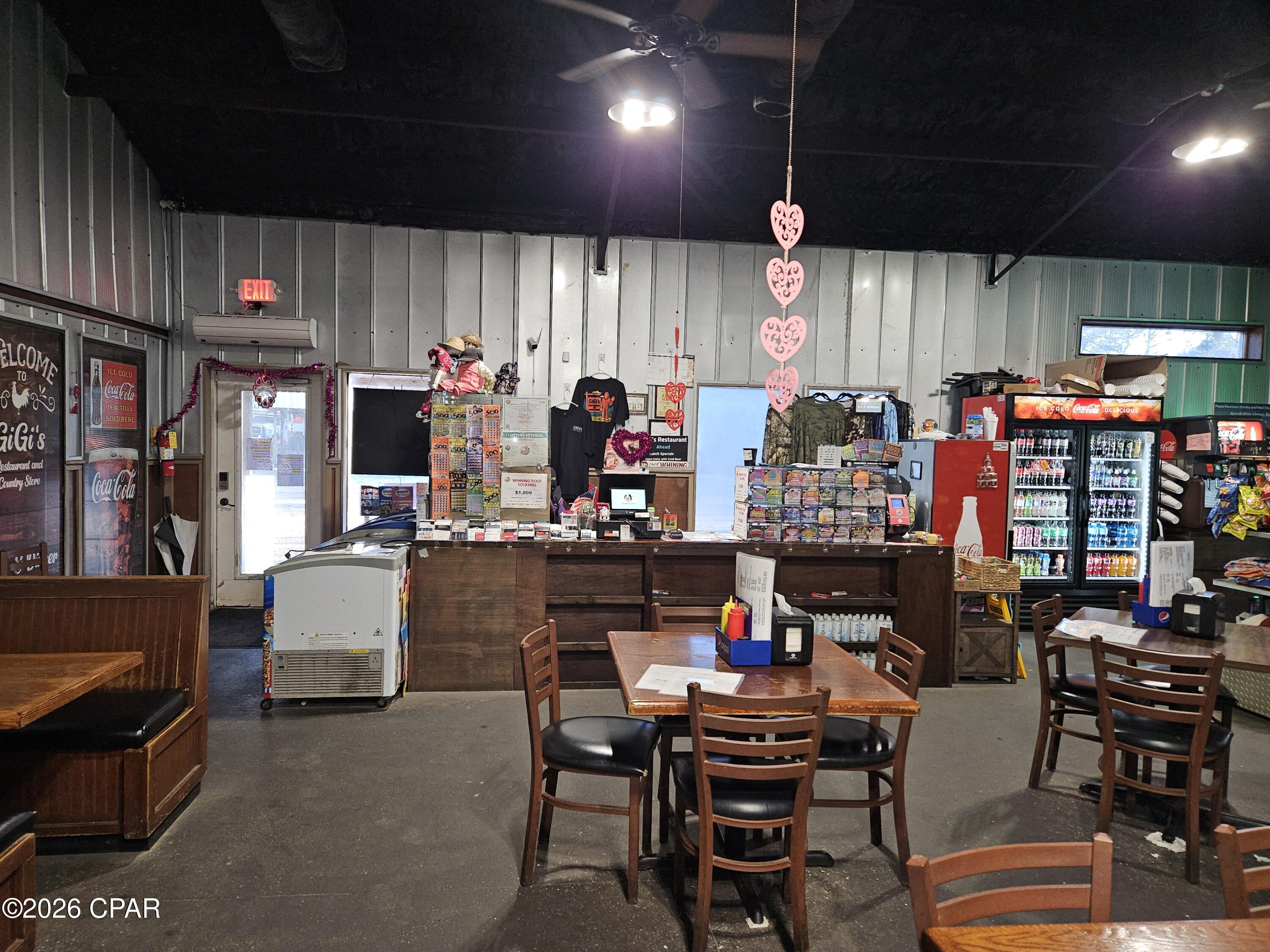 5163 Highway 77 Chipley FL 32428