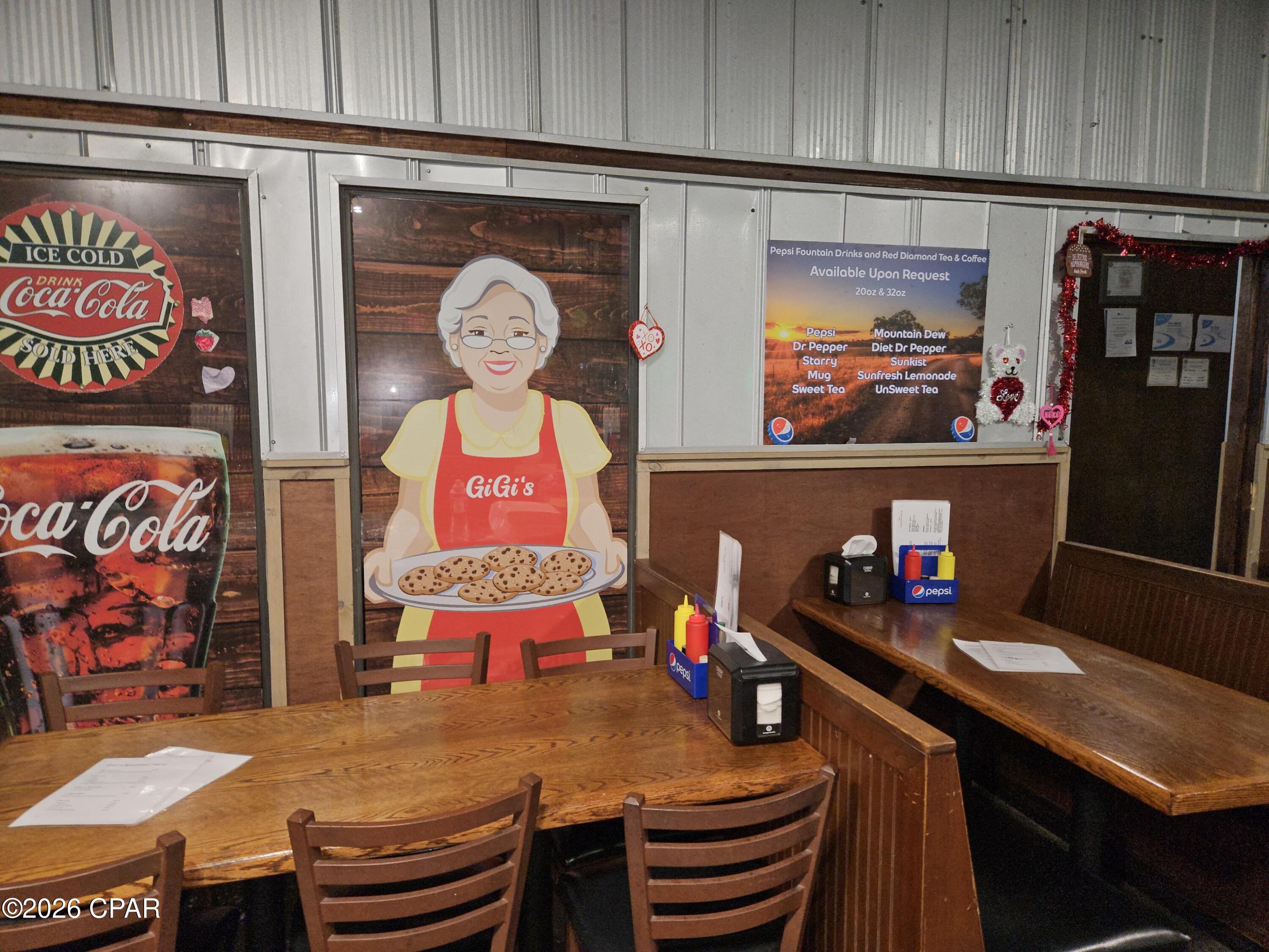5163 Highway 77 Chipley FL 32428