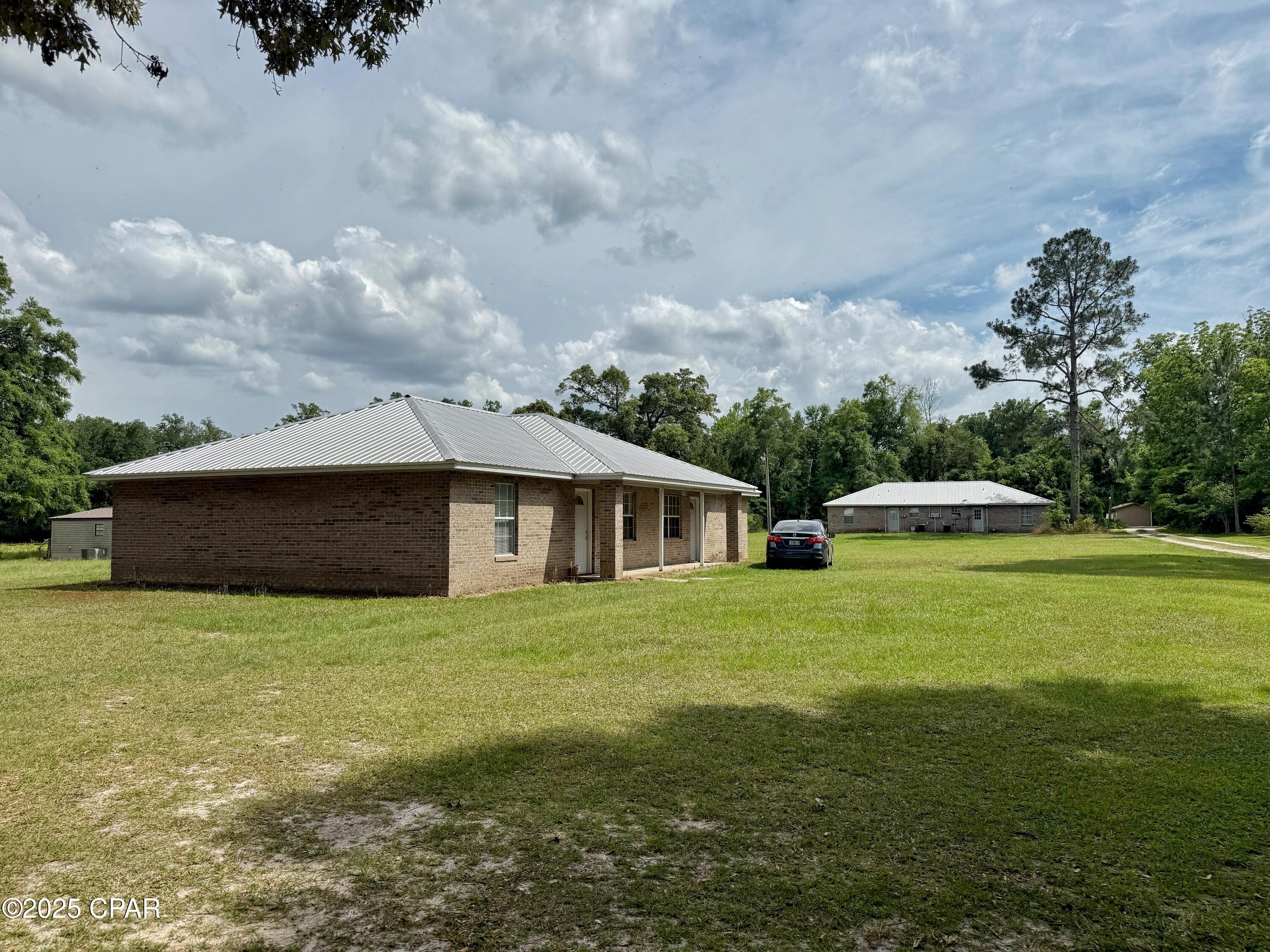 5172 Lynch Drive Marianna FL 32446