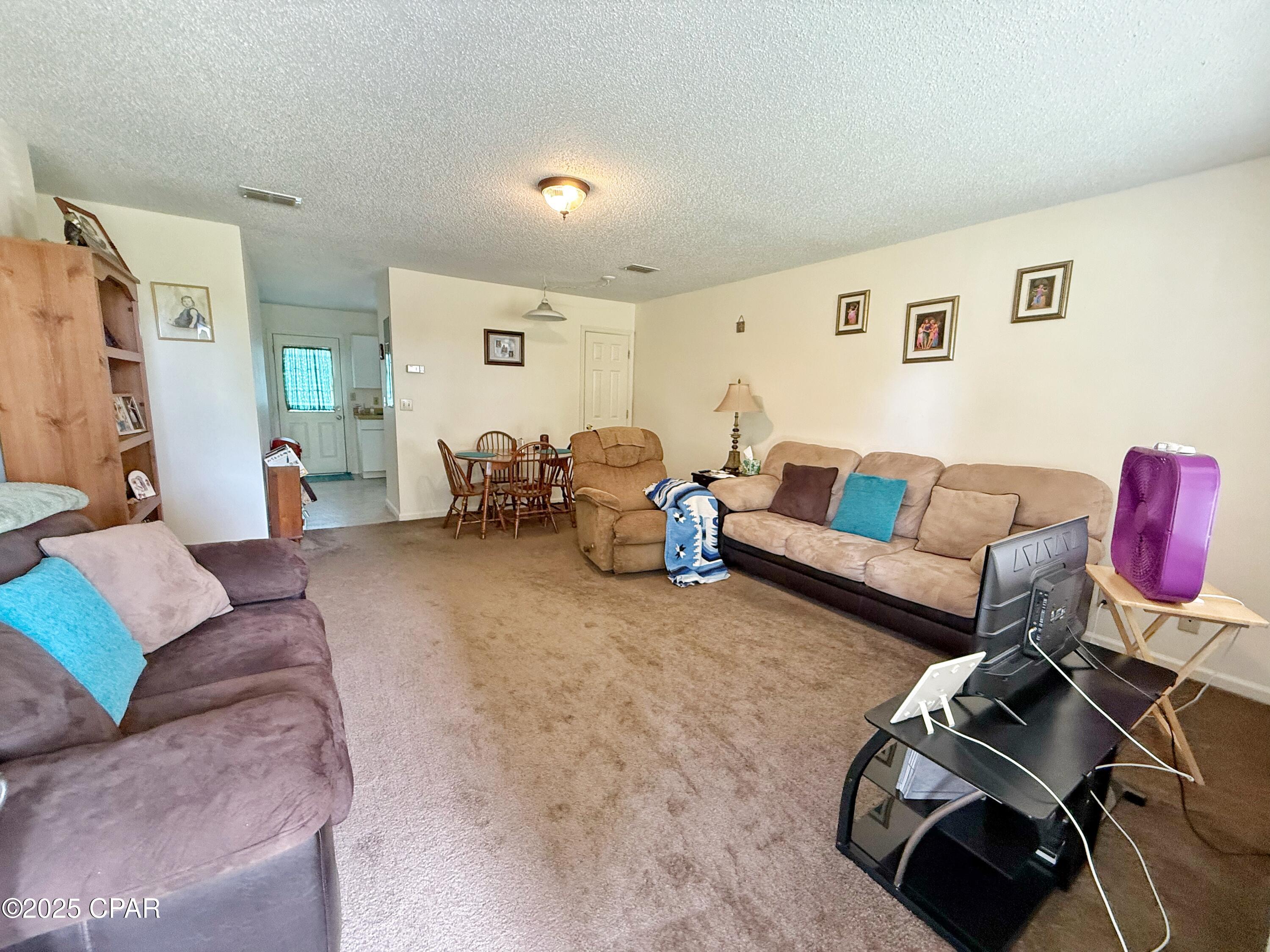 5172 Lynch Drive Marianna FL 32446