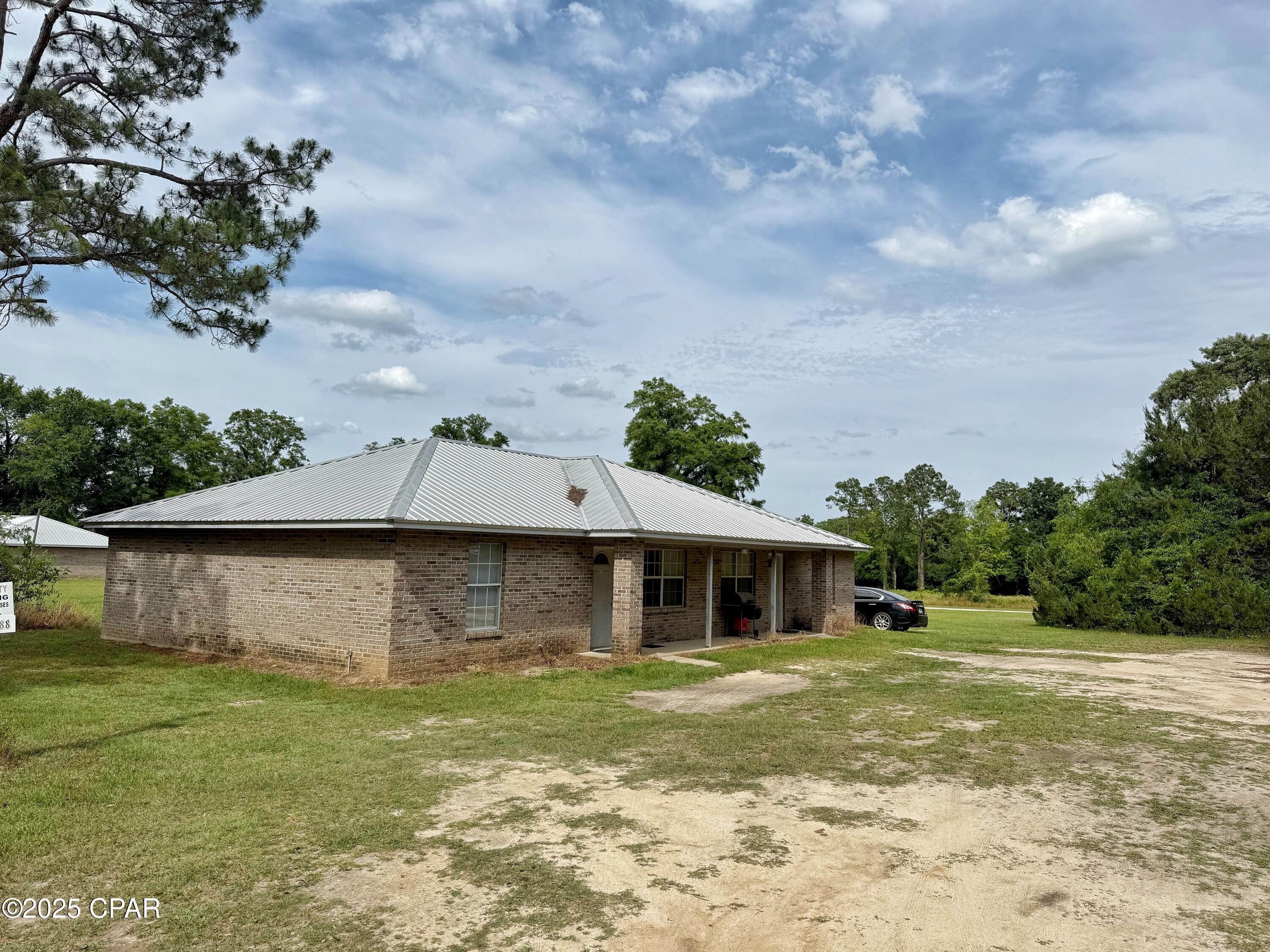 5172 Lynch Drive Marianna FL 32446