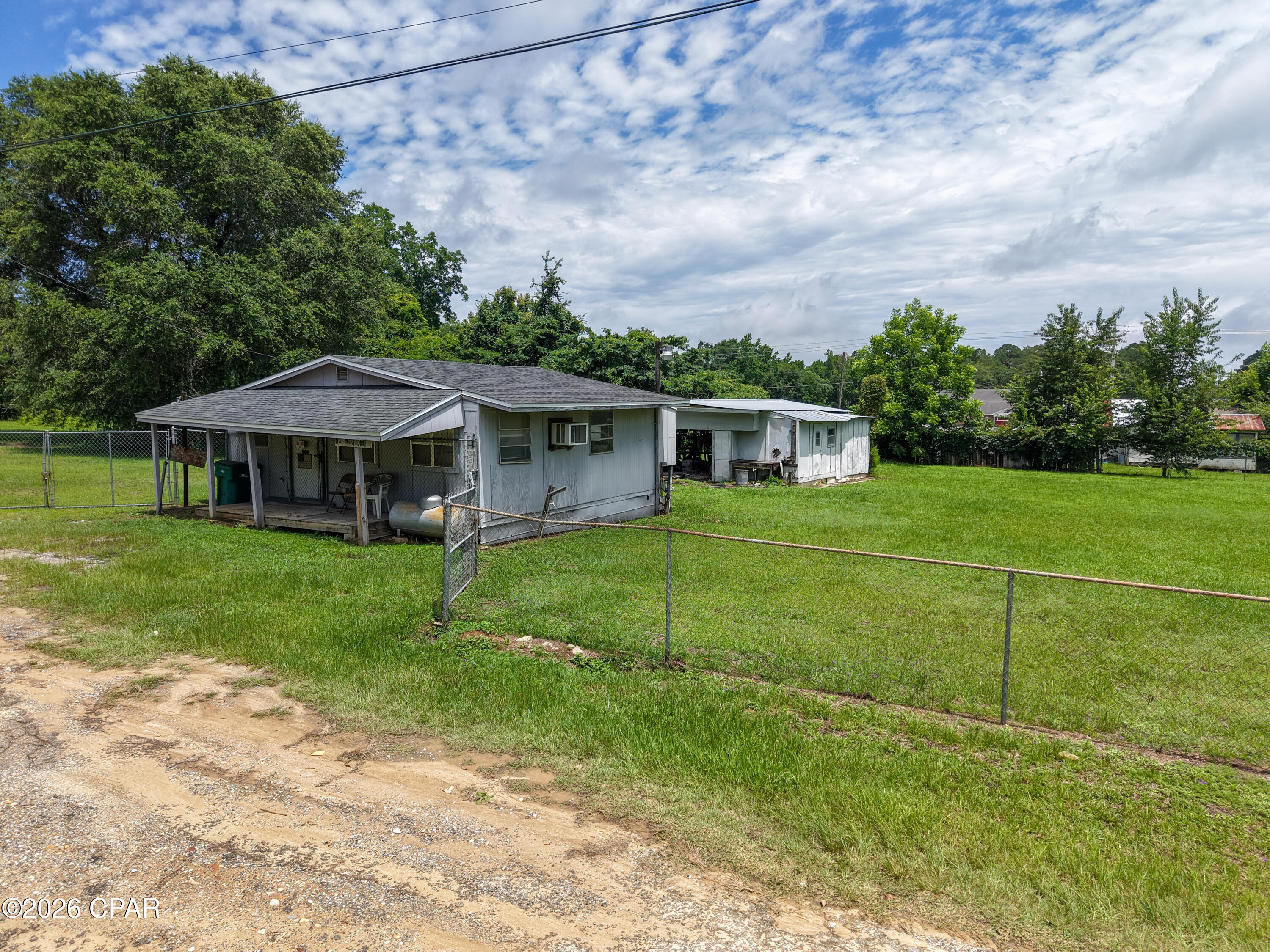 1103 S Waukesha Street Bonifay FL 32425