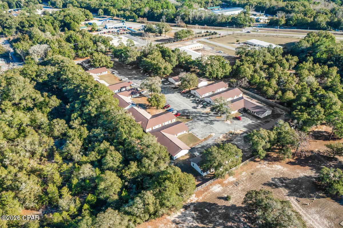 125 N Davis Lane Defuniak Springs FL 32433
