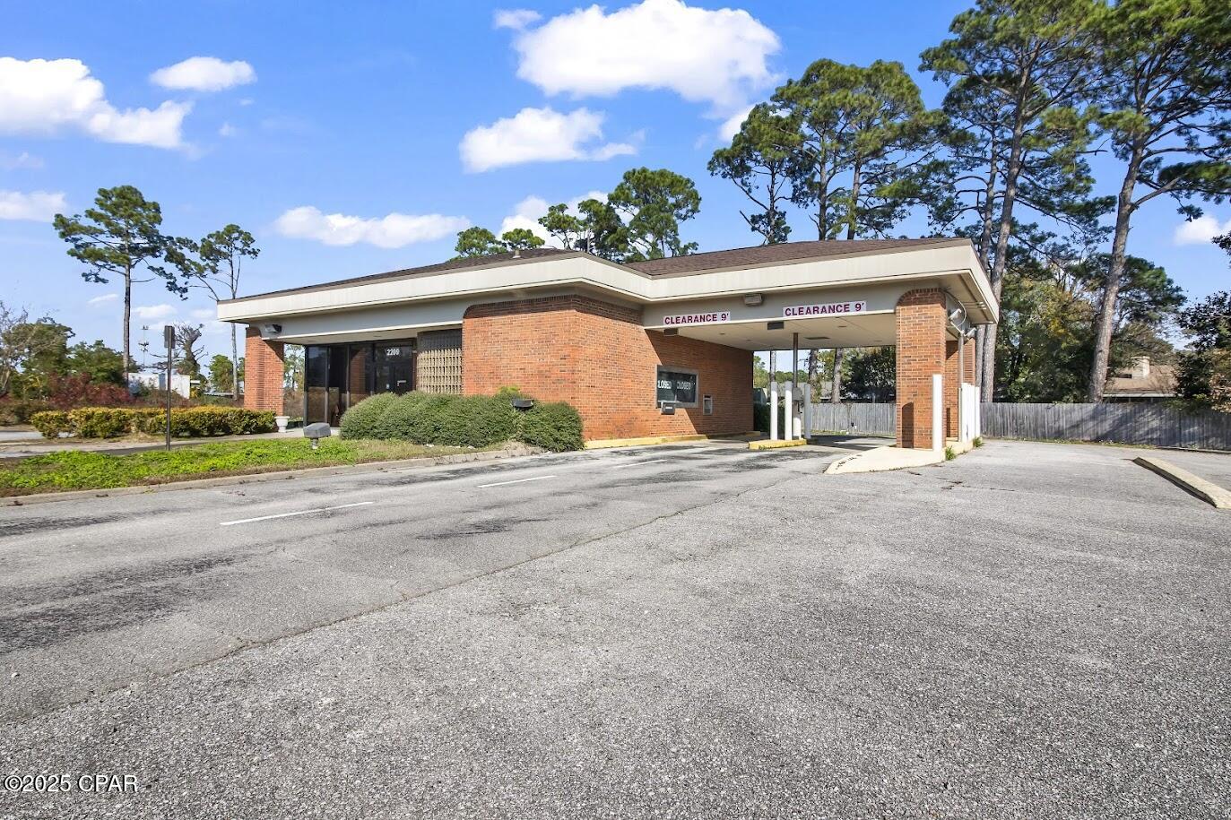 2209 Thomas Drive Panama City FL 32408