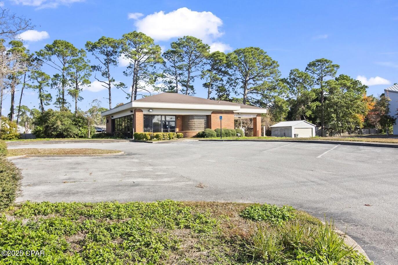 2209 Thomas Drive Panama City FL 32408