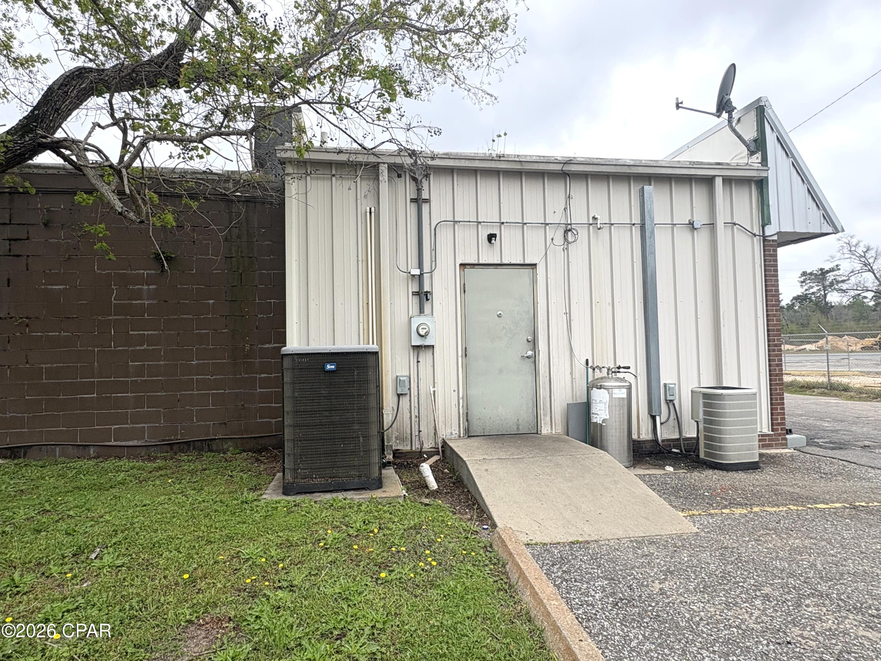 2670 Highway 231 Marianna FL 32448