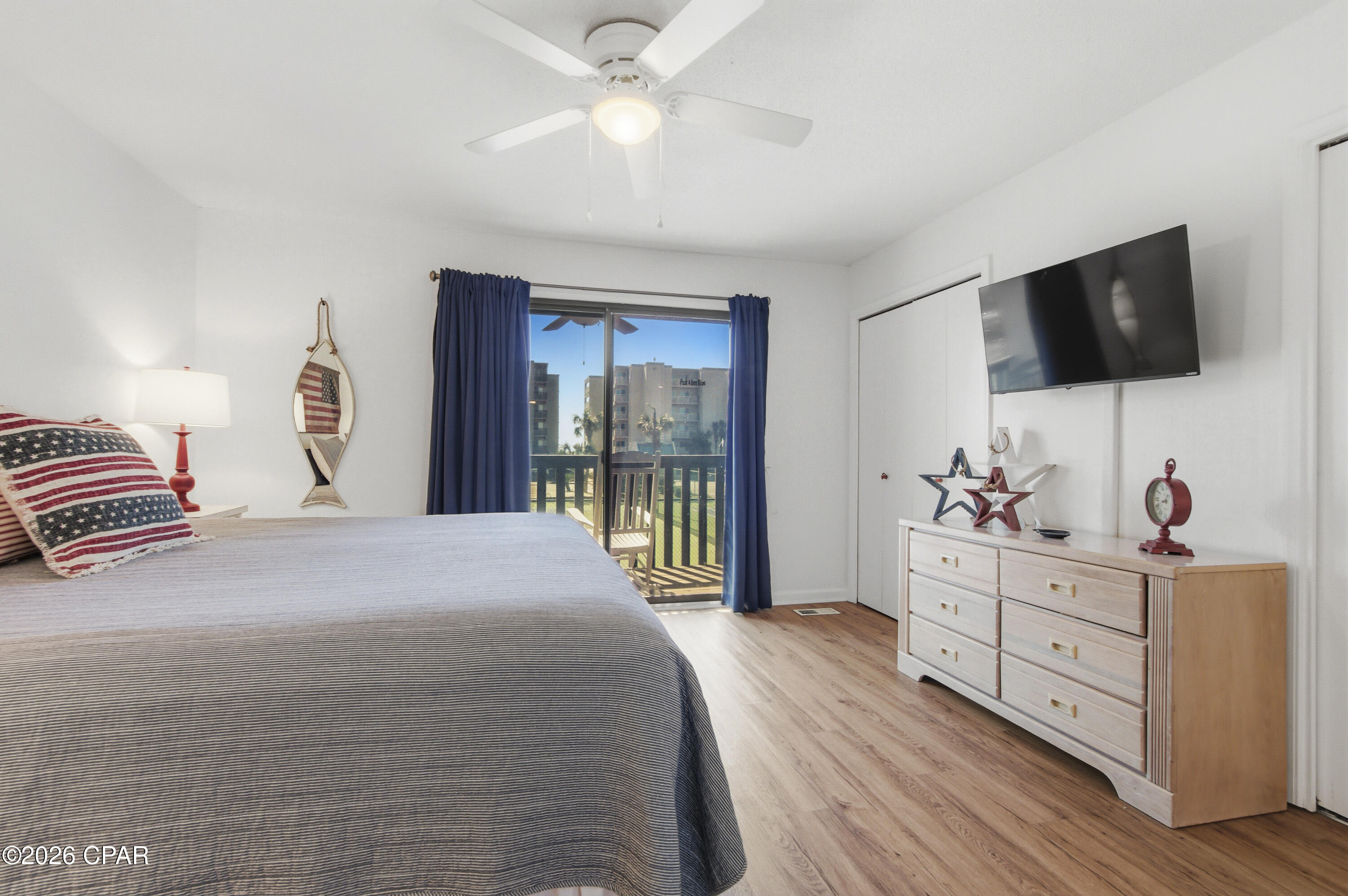 6215 Thomas Drive Panama City Beach FL 32408