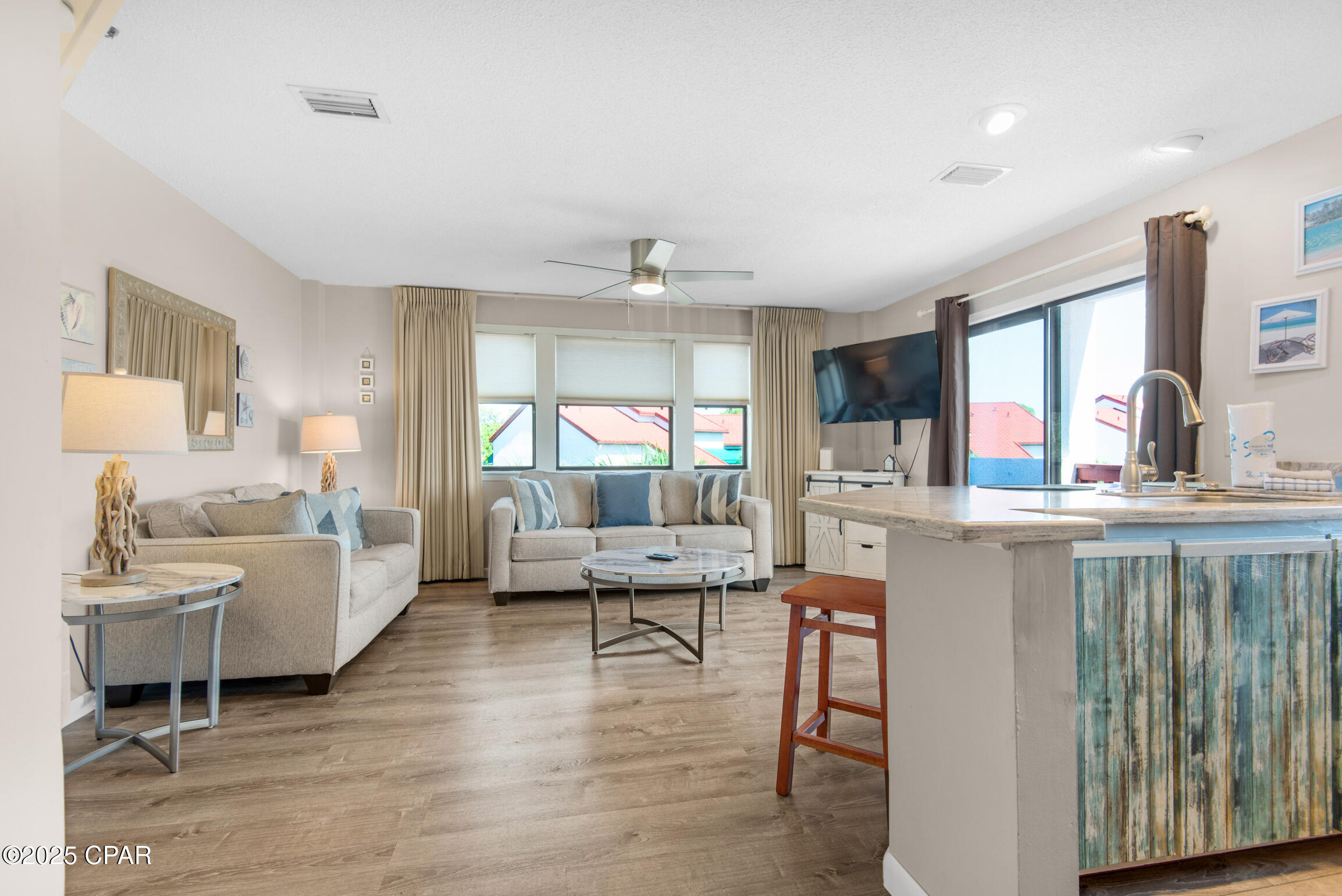 8730 Thomas Drive Panama City Beach FL 32408