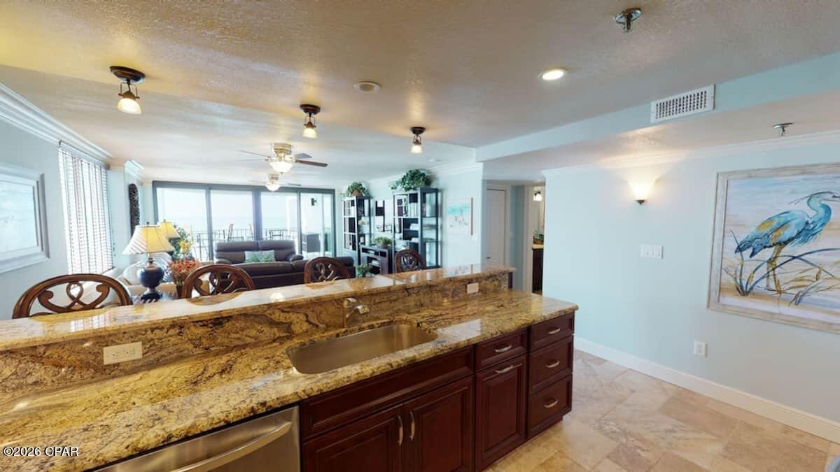 6201 Thomas Drive Panama City FL 32408