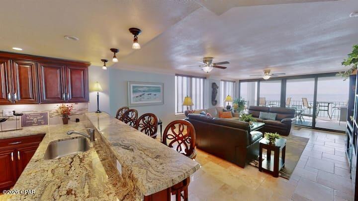6201 Thomas Drive Panama City FL 32408